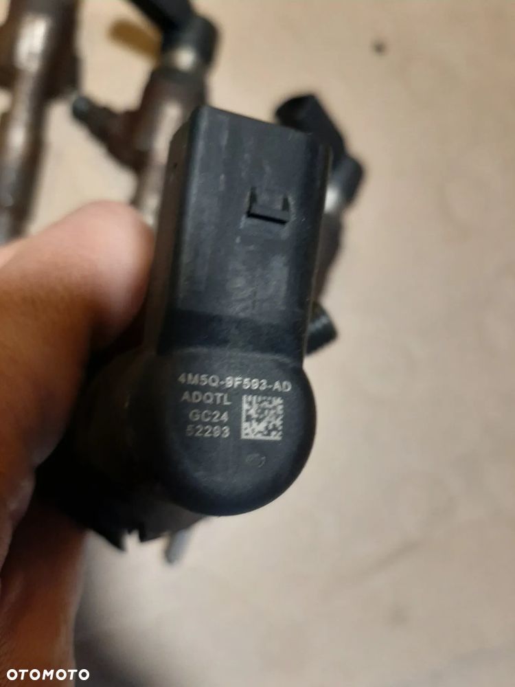 Wtryskiwacze FORD 1.8 TDCI  4M5Q-9F593-AD KPL - 2