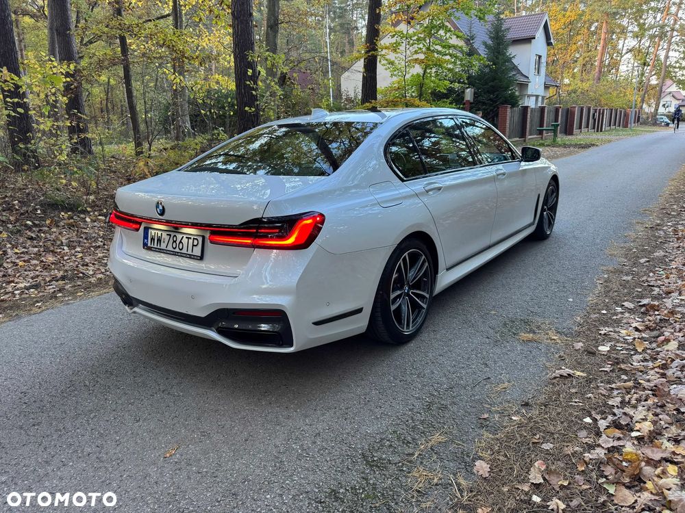 BMW Seria 7 740Li xDrive sport - 5