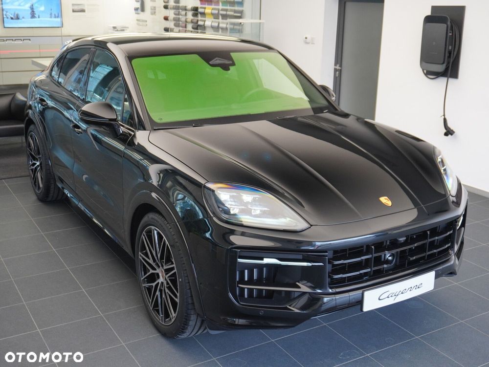 Porsche Cayenne GTS - 8