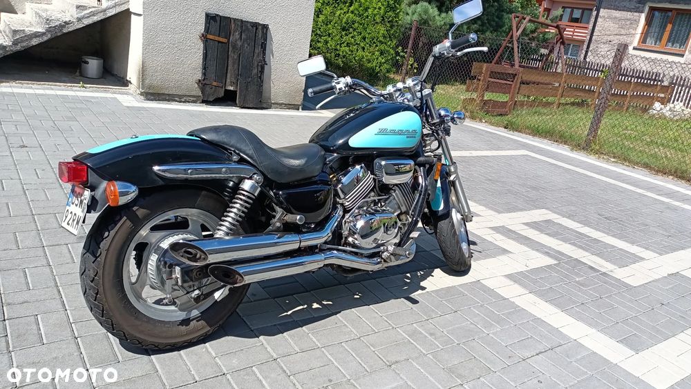 Honda VF - 22