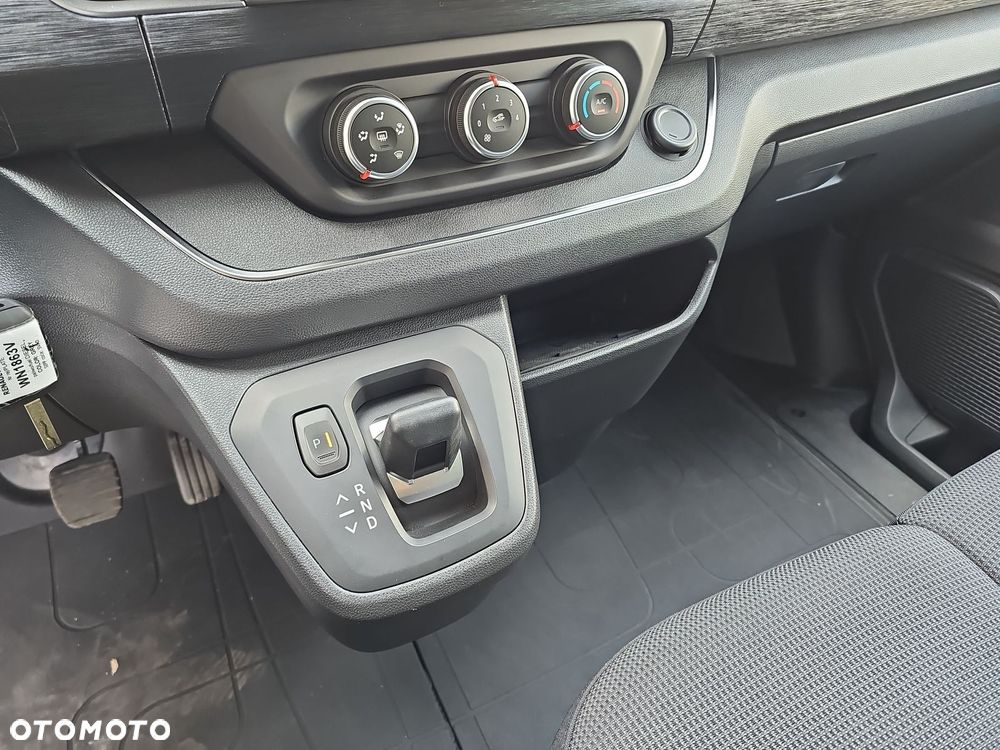 Renault Trafic - 17