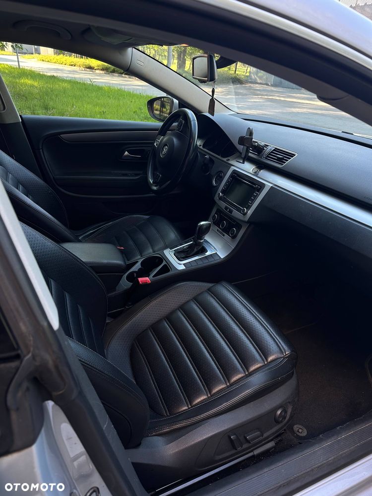 Volkswagen Passat CC - 12