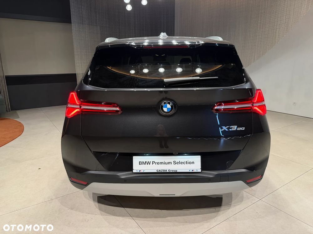 BMW X3 20 xDrive - 5