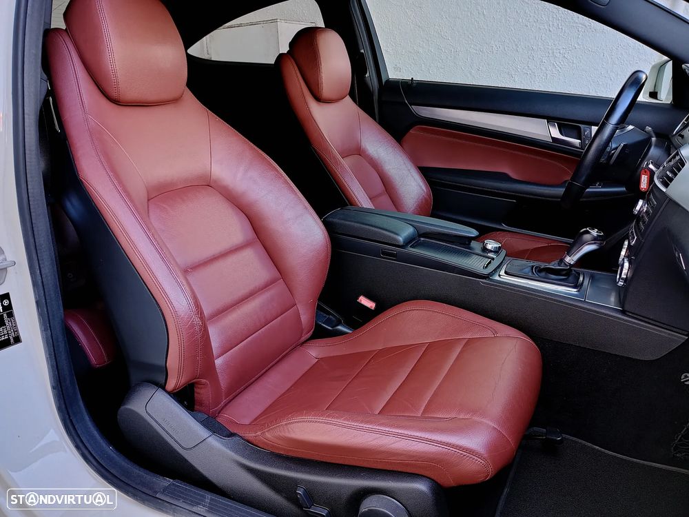 Mercedes-Benz C 220 (BlueTEC) d BlueEFFICIENCY Edition 7G-TRONIC Avantgarde - 25
