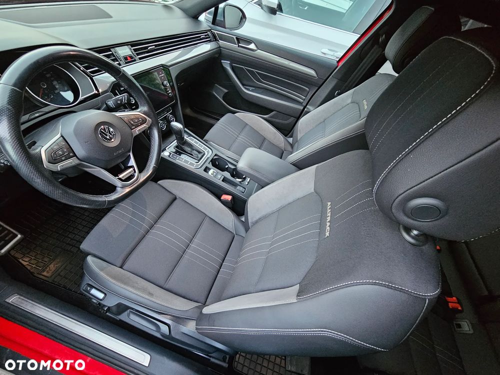 Volkswagen Passat 2.0 TDI 4Mot Elegance DSG - 10