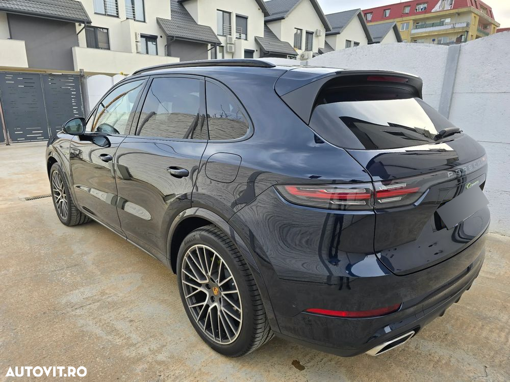 Porsche Cayenne E-Hybrid Tiptronic S - 2