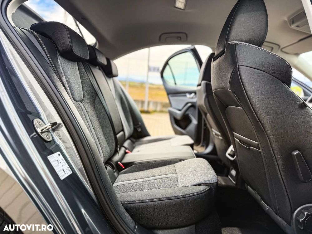 SKODA Octavia 2025 — imagine 38