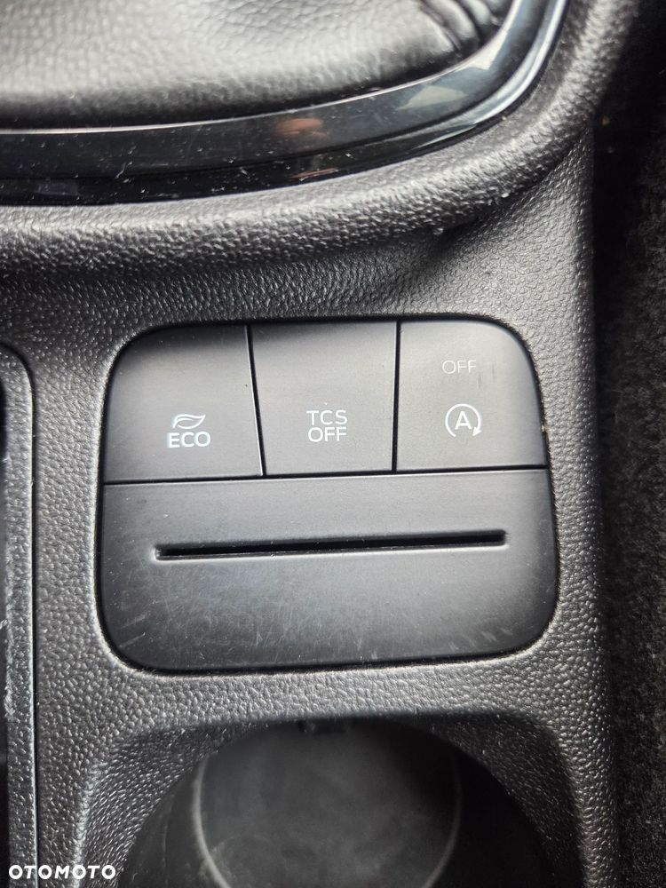 Ford Fiesta 1.0 EcoBoost S&S COOL&CONNECT - 14