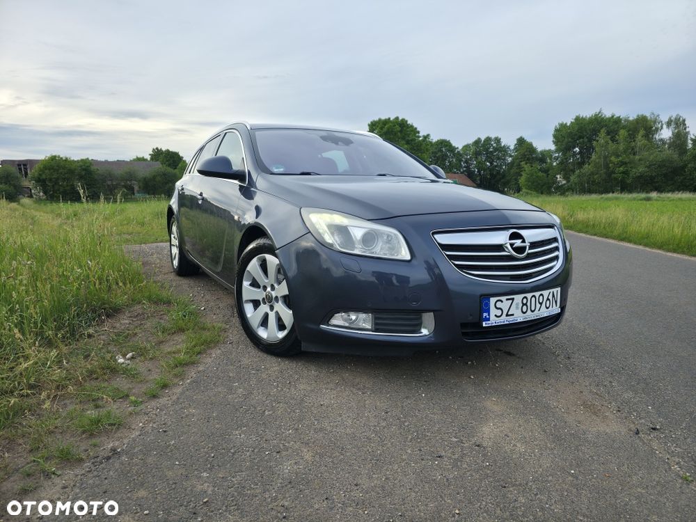 Opel Insignia - 1