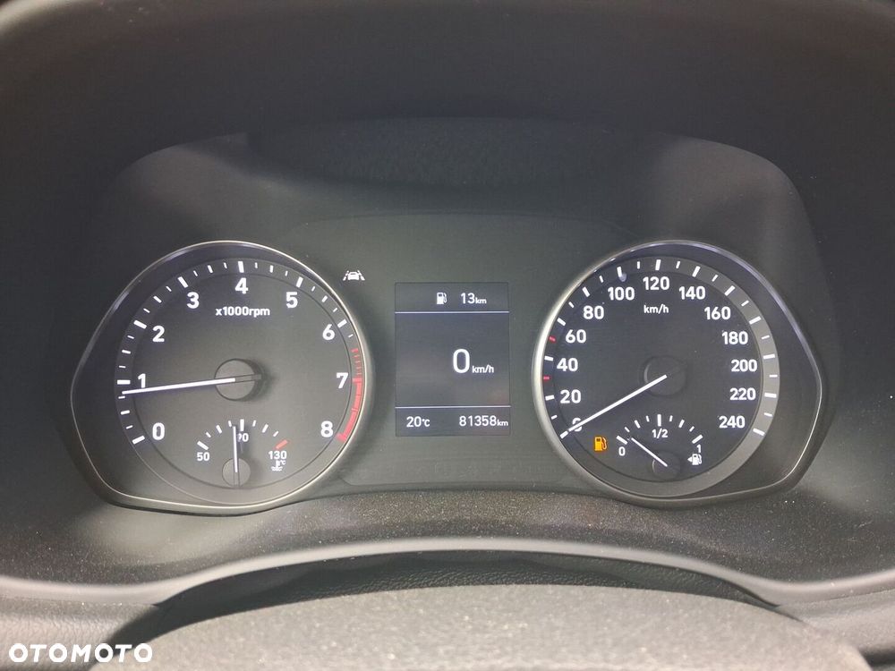 Hyundai i30 1.5 DPI Classic + - 19