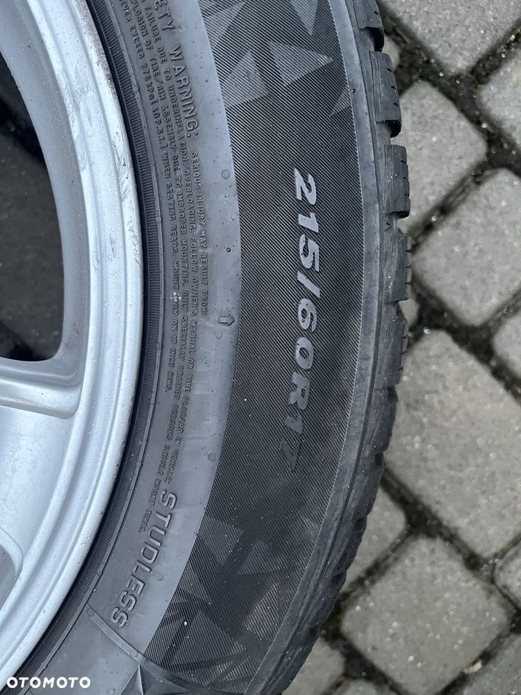 Opony zimowe 215/60/17 Nexen Winguard Sport 2 - 4