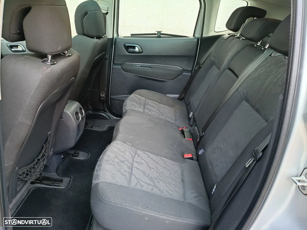 Peugeot 3008 1.6 HDi Sport - 7