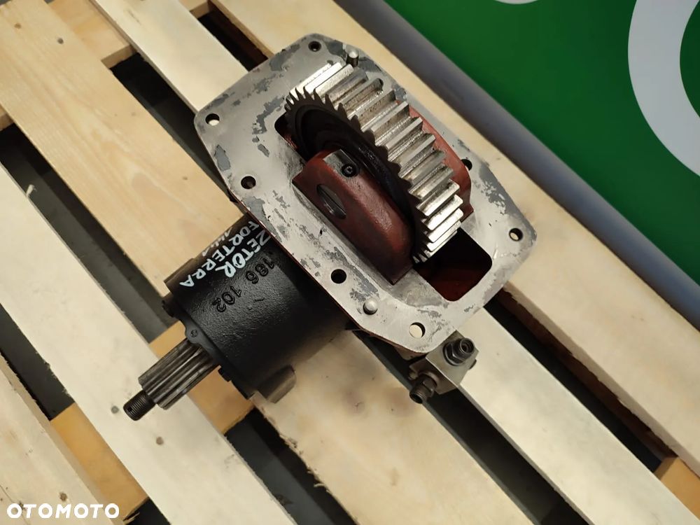 Przystawka Przedniego Napędu 10186001 Zetor Forterra 11441 - 3