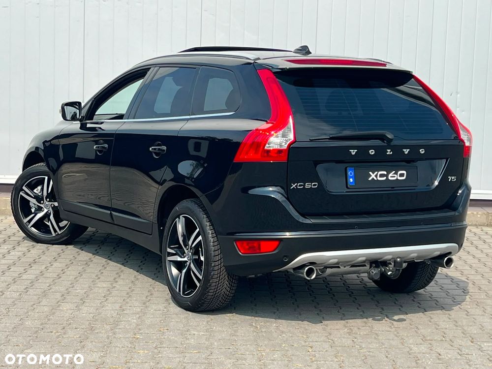 Volvo XC 60 T5 Summum - 6