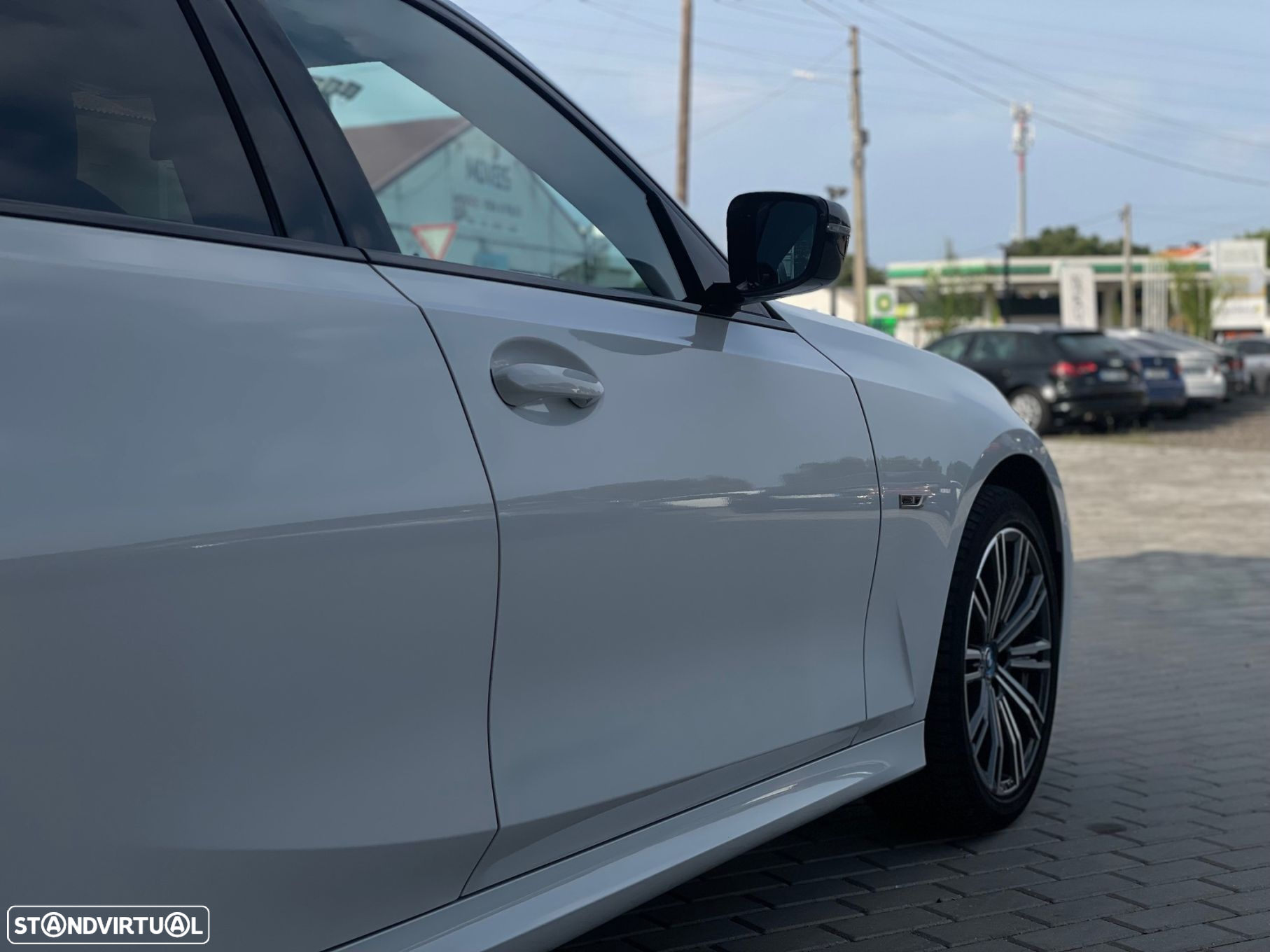 BMW 330 e Touring Pack Desportivo M Pro Auto - 11