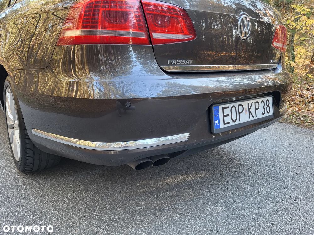 Volkswagen Passat 2.0 TDI Highline DSG - 23