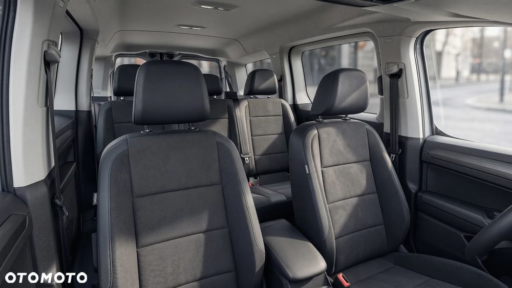 Volkswagen Caddy Maxi 2.0 TDI Style DSG - 8