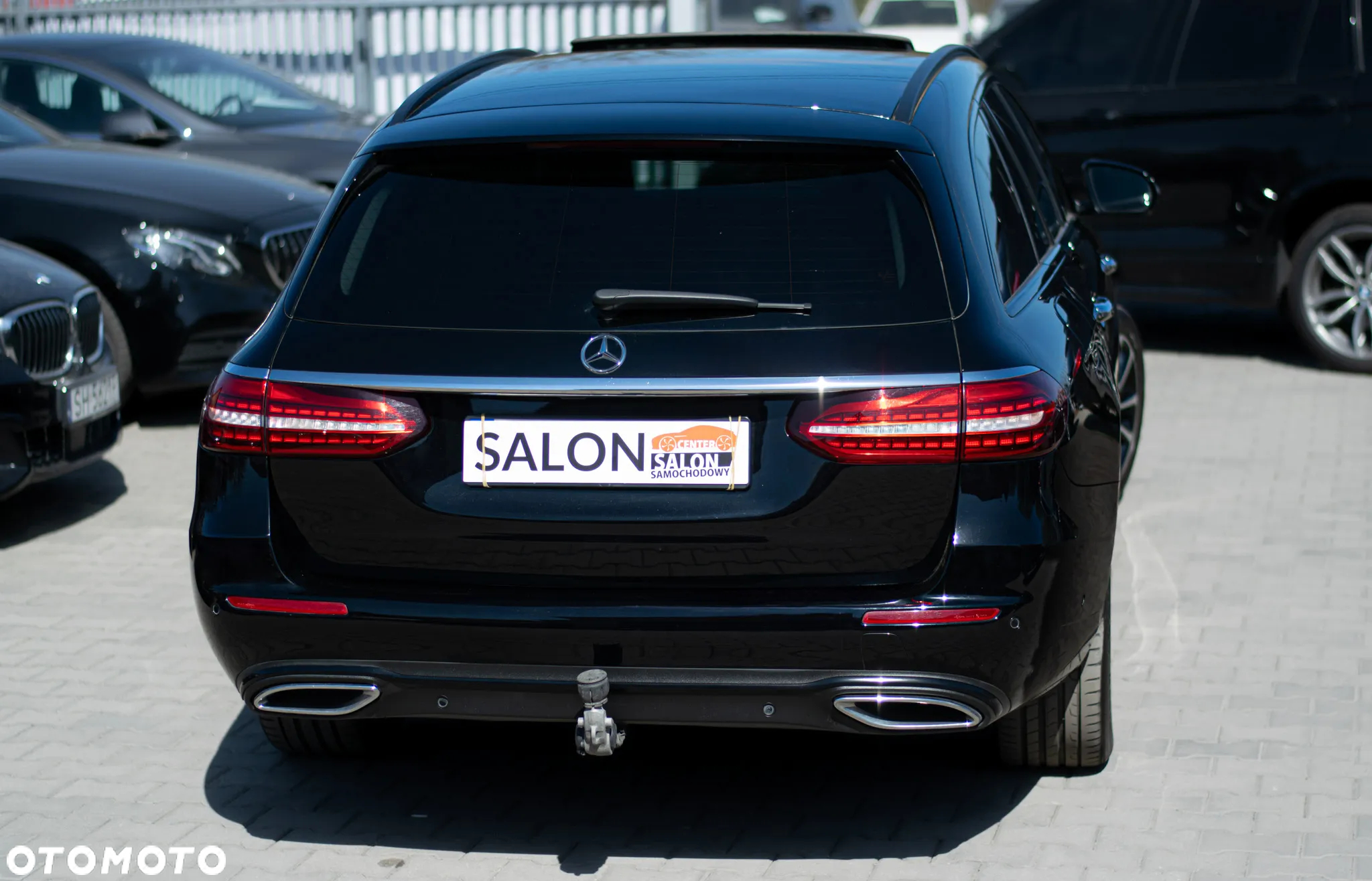 Mercedes-Benz Klasa E 220 d 4Matic T 9G-TRONIC Avantgarde - 8