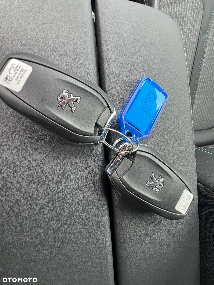 Peugeot 5008 - 36