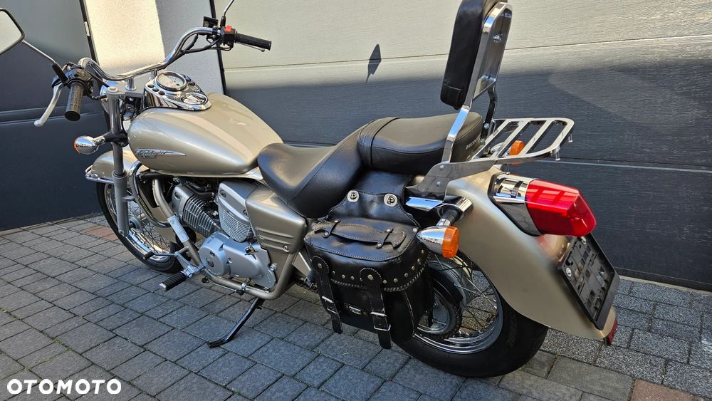 Honda Shadow - 23