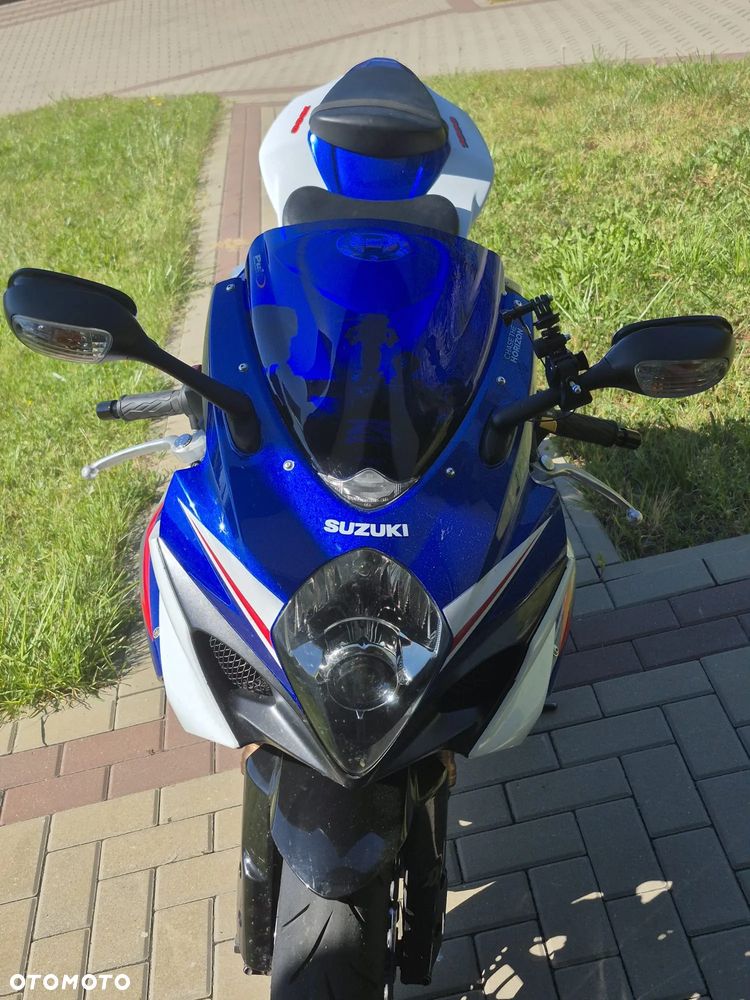 Suzuki GSX-R - 2