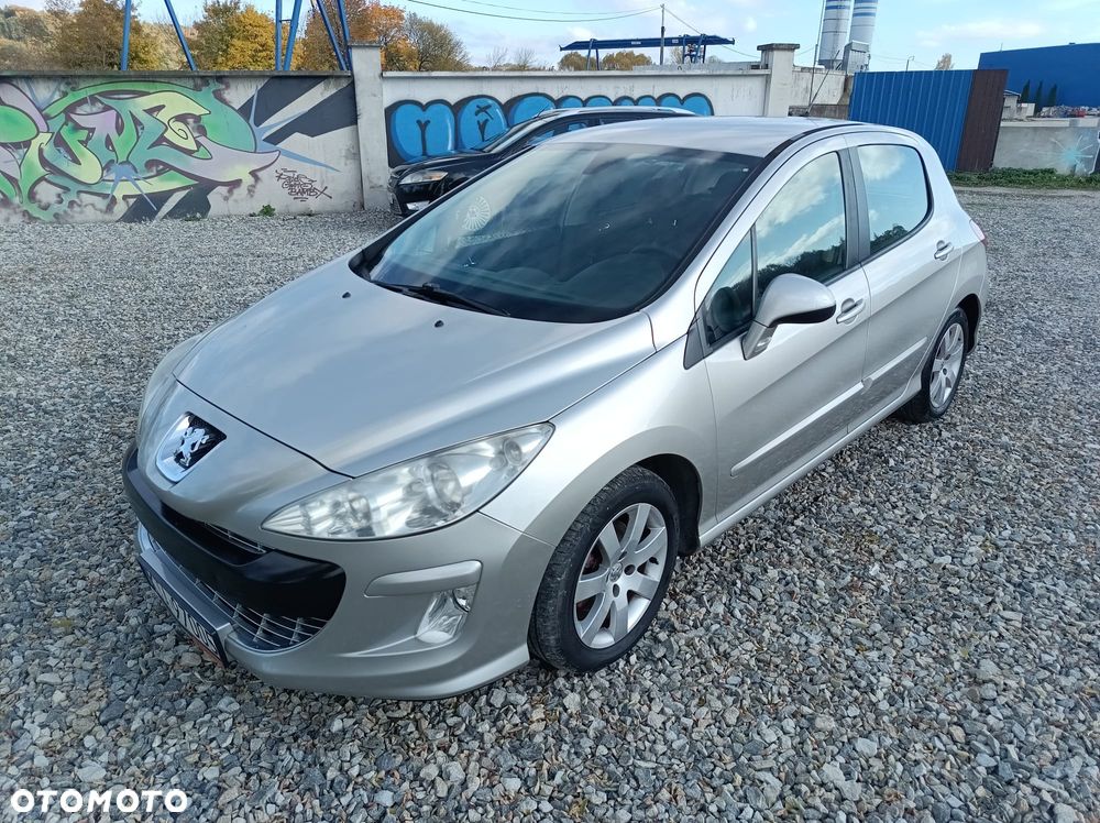 Peugeot 308 - 1