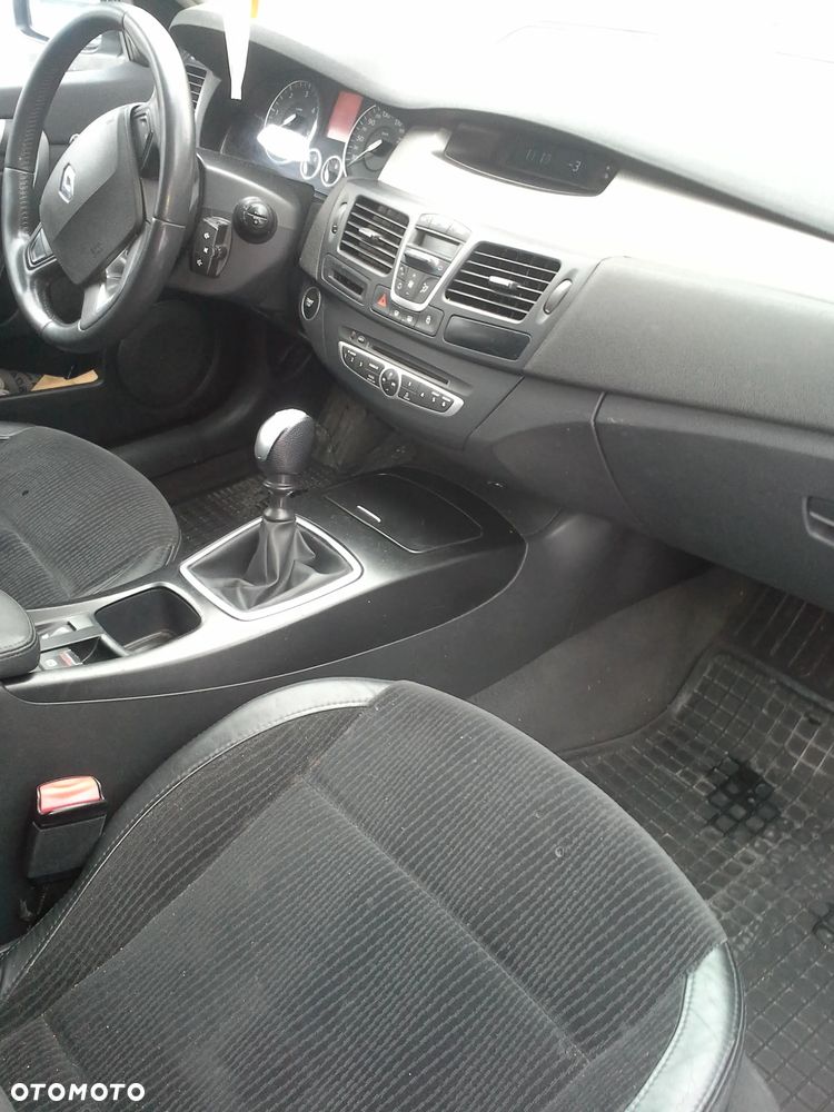 Renault Laguna - 5
