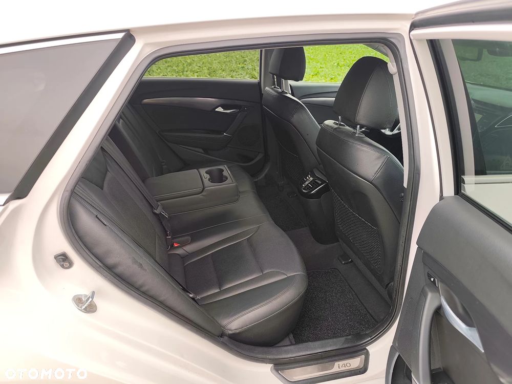 Hyundai i40 Kombi blue 1.7 CRDi DCT Premium - 22