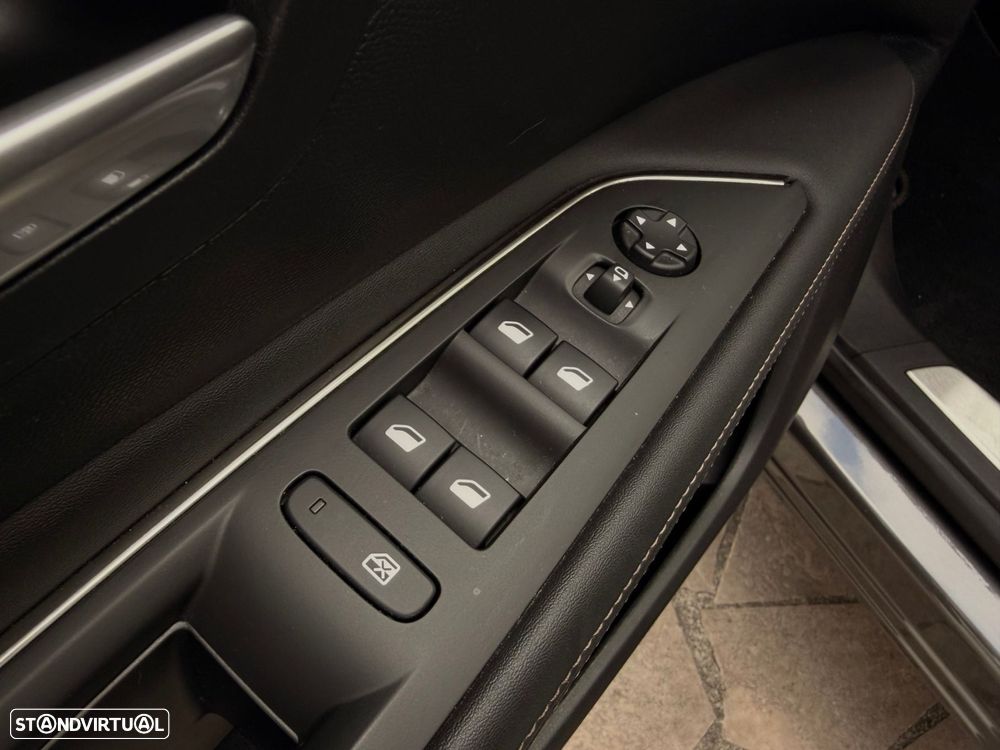 Peugeot 3008 1.5 BlueHDi GT Line EAT8 - 34