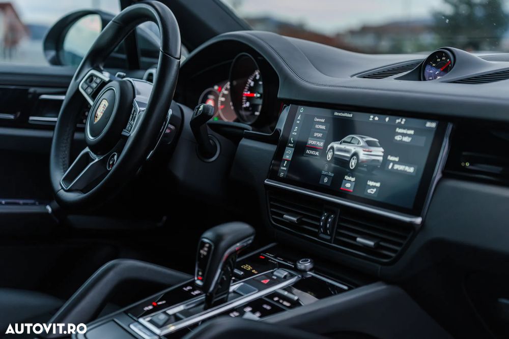 Porsche Cayenne Coupe S - 15