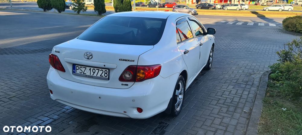Toyota Corolla 1.4 D-4D Luna - 6