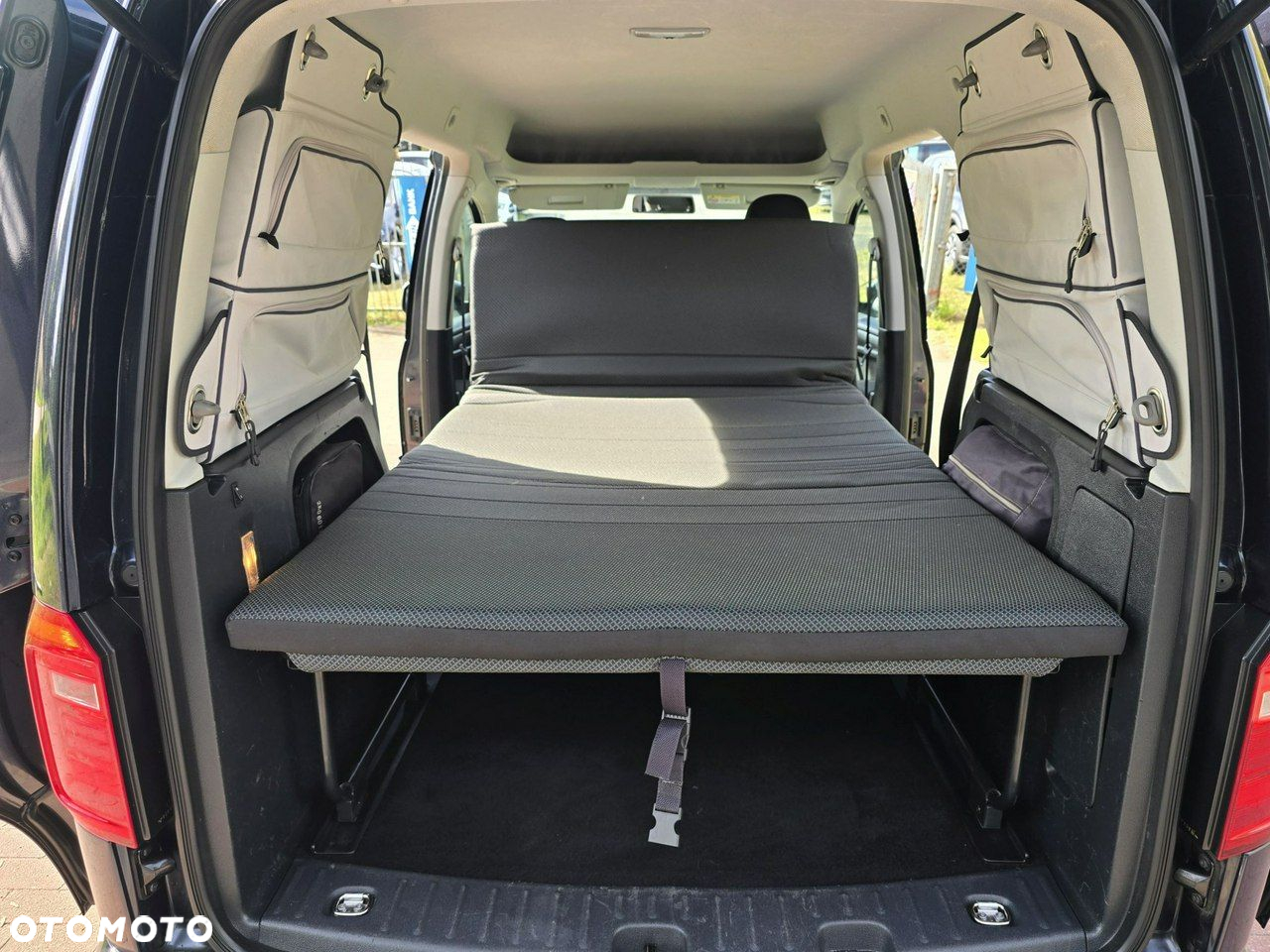 Volkswagen Caddy 2.0 TDI (5-Si.) DSG Beach - 23