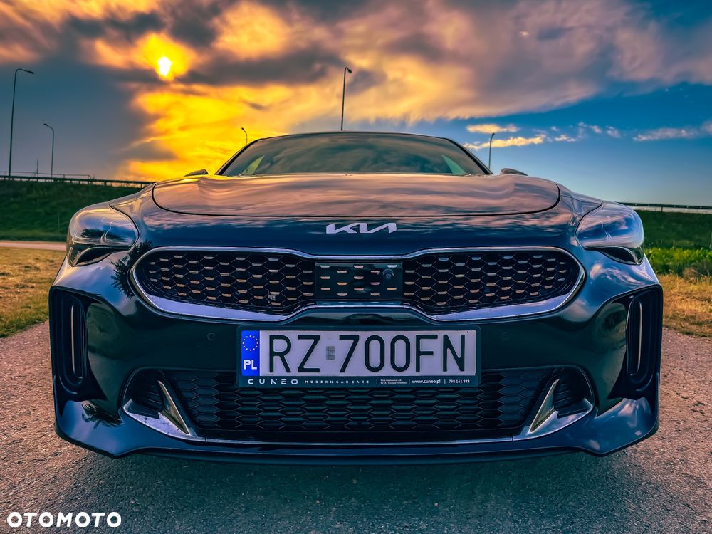 Kia Stinger 3.3 T-GDI V6 GT AWD - 2