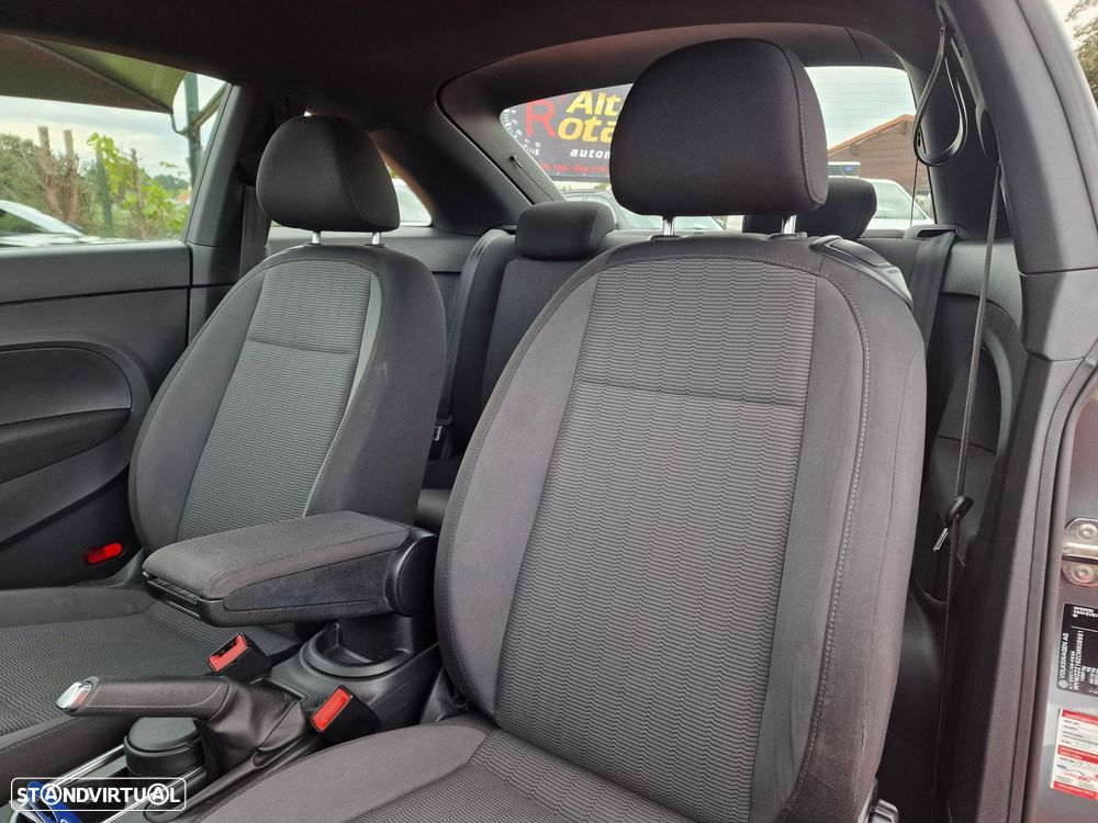 VW New Beetle 1.2 TSI Design - 8