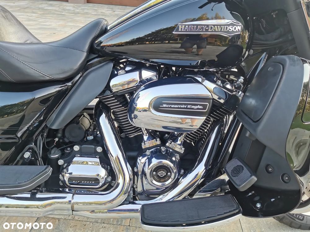 Harley-Davidson FLHTCU Ultra - 15