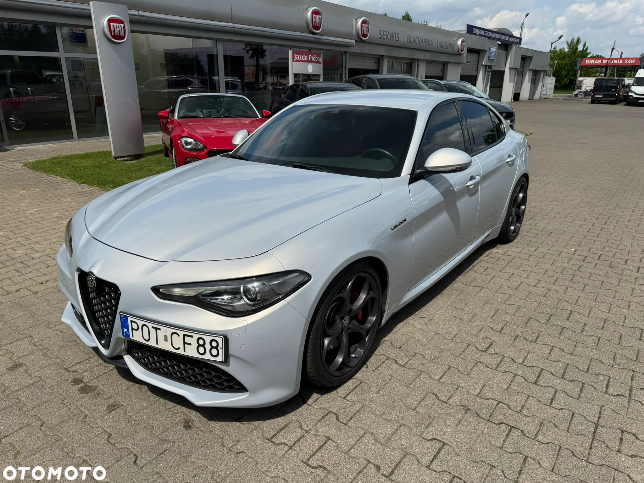 Alfa Romeo Giulia 2.0 Turbo 16V AT8 Veloce - 3