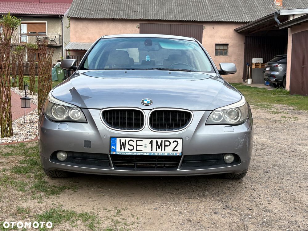 BMW Seria 5 520i - 3