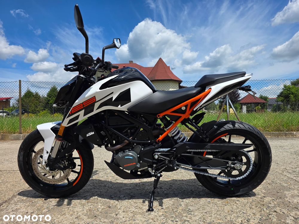 KTM Duke 125 - 10