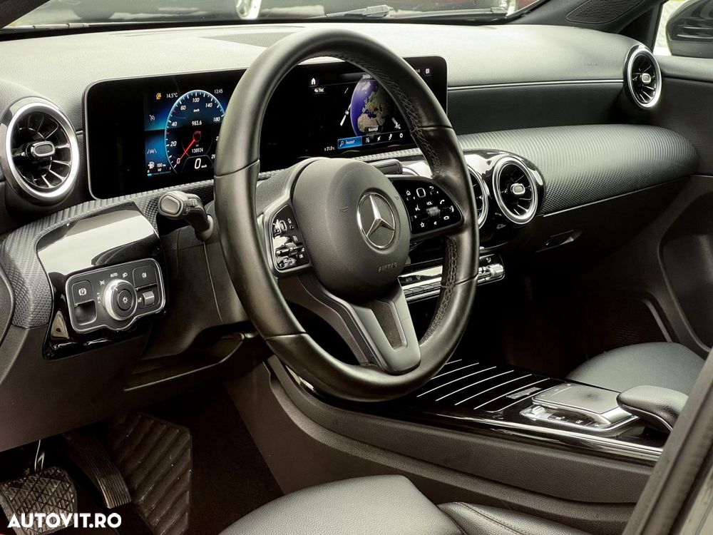 Mercedes-Benz A 180 d Aut. - 12