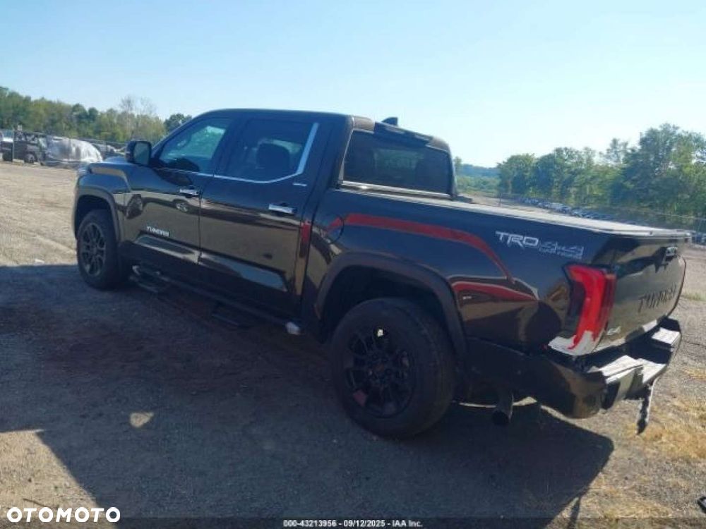 Toyota Tundra - 4