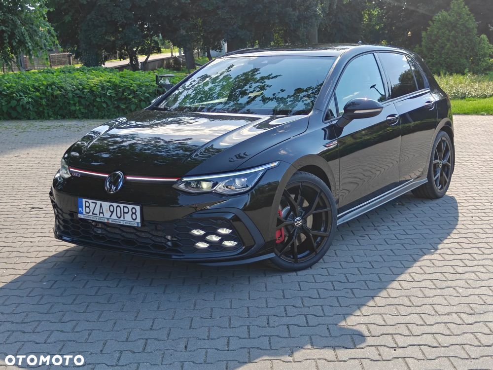 Volkswagen Golf - 5