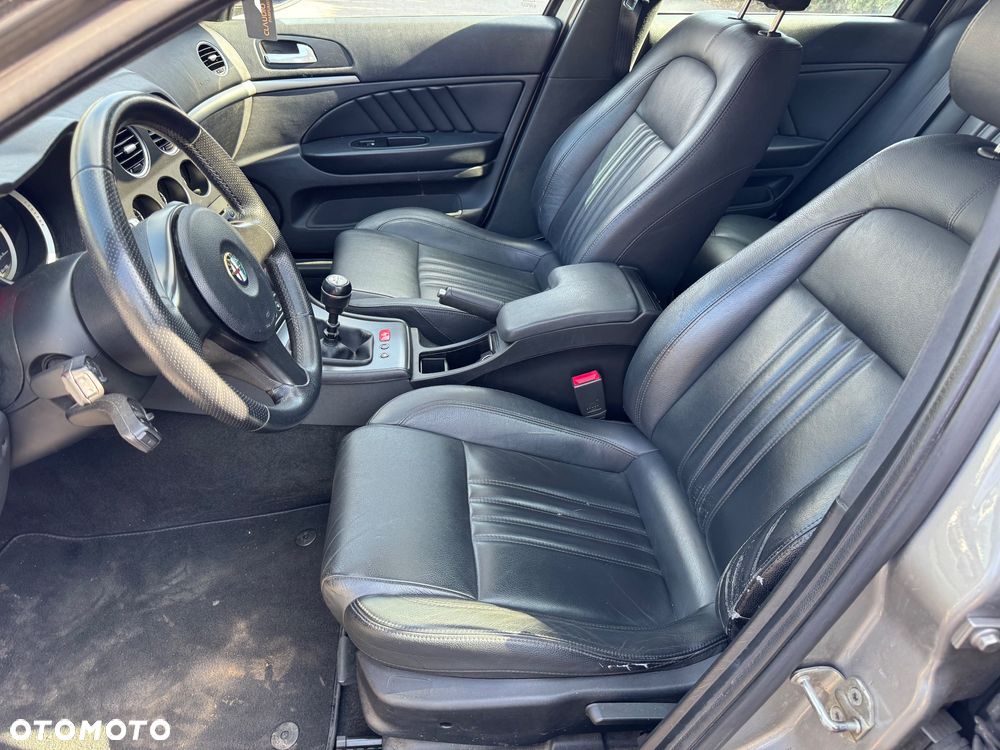 Alfa Romeo 159 2.0 JTDM 16V DPF - 14