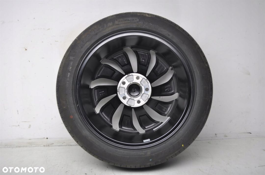 VW GOLF VIII KOŁO FELGA OPONA MICHELIN 5H0601025D - 5