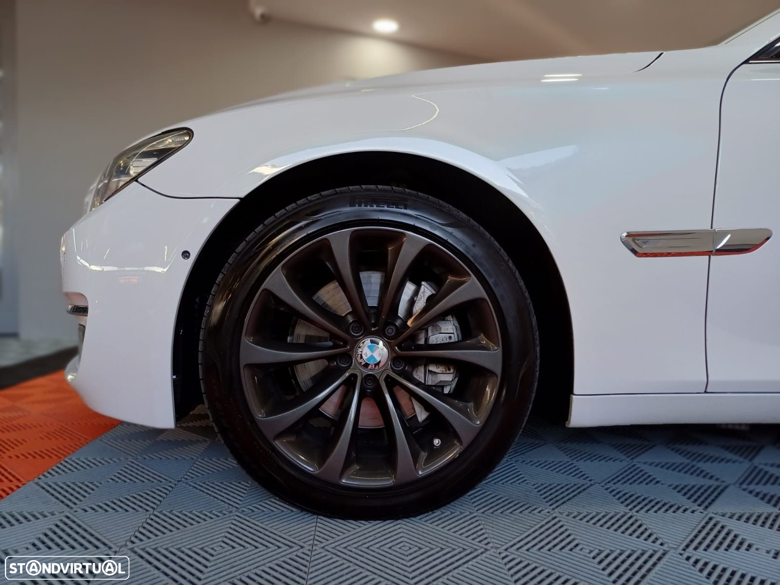 BMW 740 d xDrive Pack M - 9