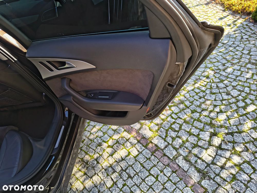 Audi A6 Avant - 28