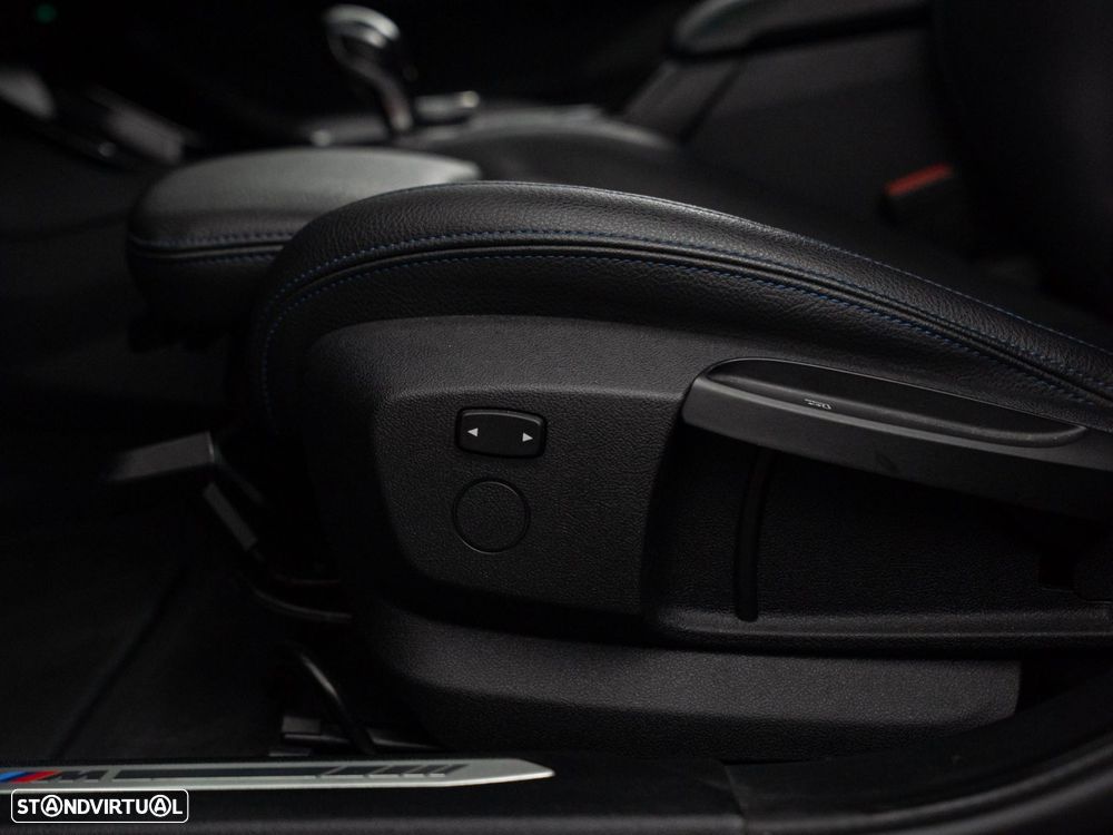 BMW 118 i Pack Desportivo M Auto - 19