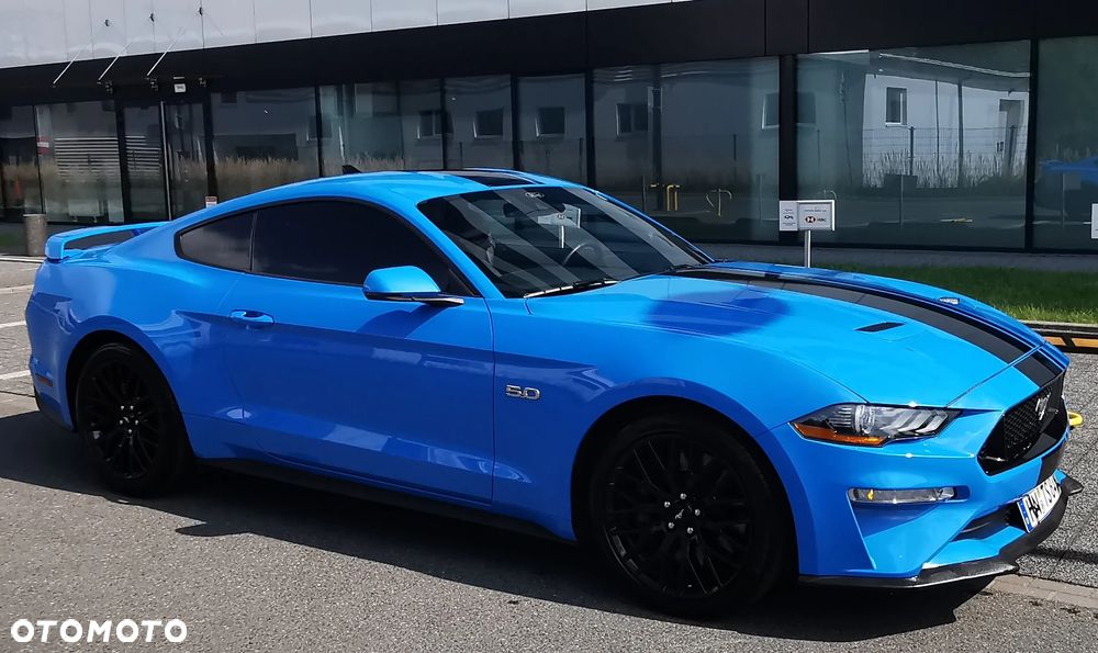 Ford Mustang - 1