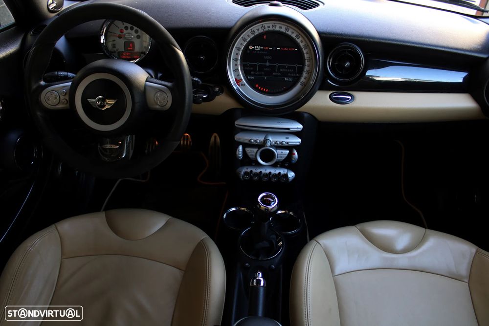 MINI Clubman John Cooper Works - 5