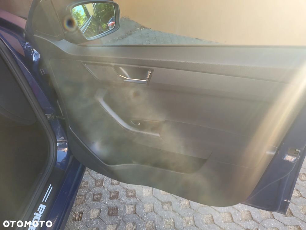 Skoda Fabia 1.0 Ambition - 19