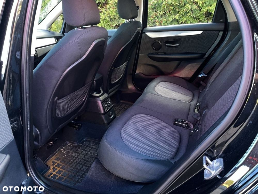 BMW Seria 2 - 25